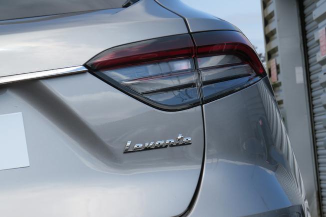 Maserati Levante Photo 16