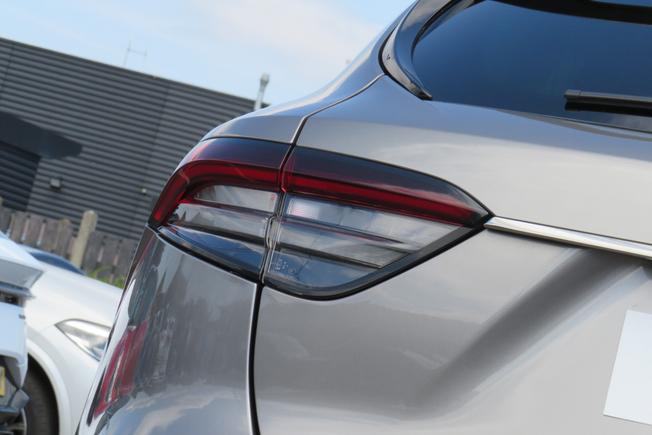 Maserati Levante Photo 17