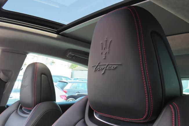 Maserati Levante Photo 45