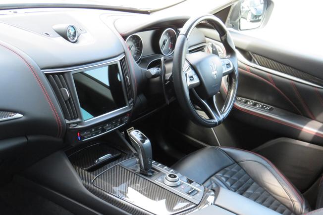 Maserati Levante Photo 46