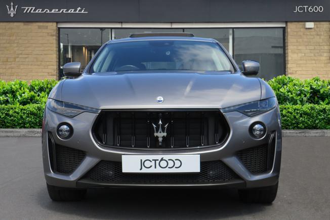 Maserati Levante Photo 5