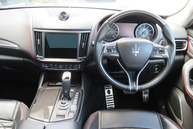Maserati Levante Photo 9