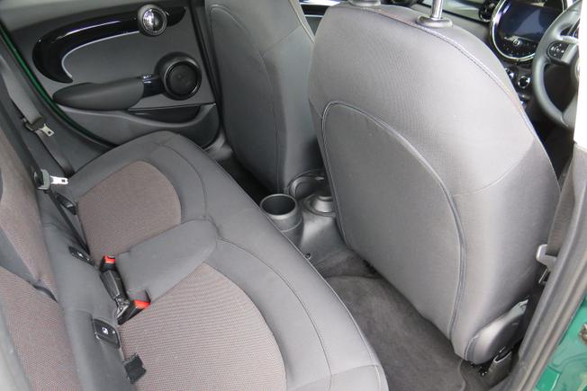 MINI Hatchback Photo 24