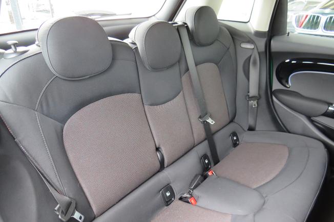 MINI Hatchback Photo 25