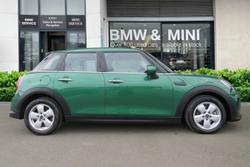 MINI Hatchback Photo 3