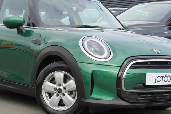 MINI Hatchback Photo 34