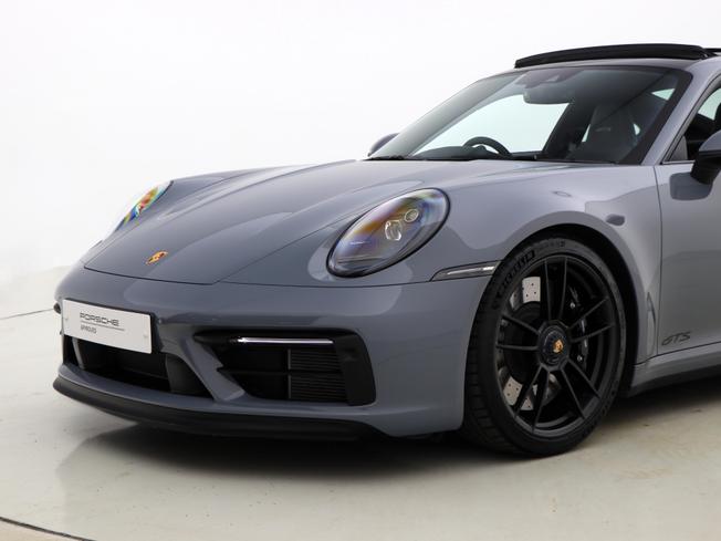 Porsche 911 Photo 12