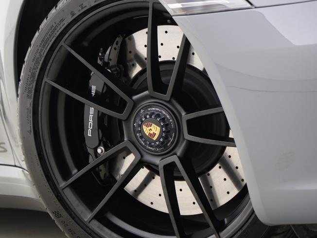 Porsche 911 Photo 21