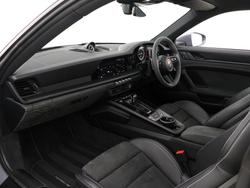 Porsche 911 Photo 3