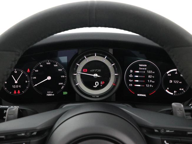 Porsche 911 Photo 37