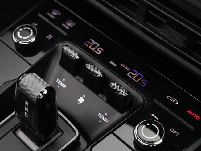 Porsche 911 Photo 40
