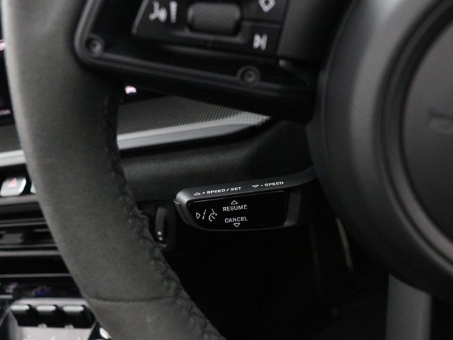 Porsche 911 Photo 42