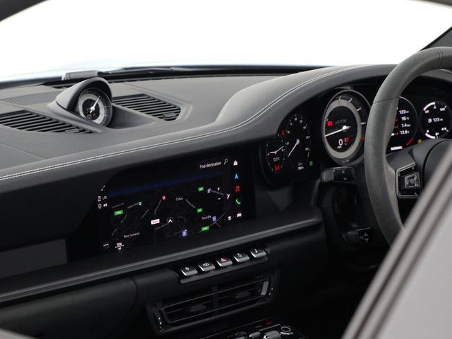 Porsche 911 Photo 47