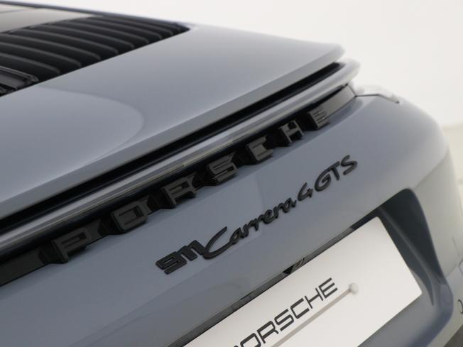 Porsche 911 Photo 49