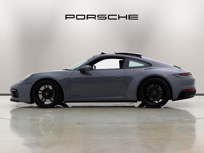 Porsche 911 Photo 5