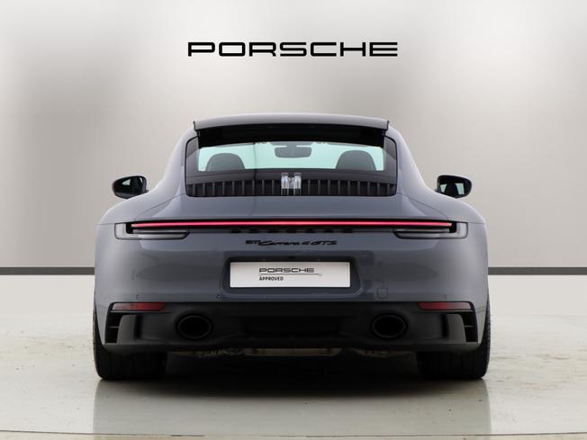 Porsche 911 Photo 7