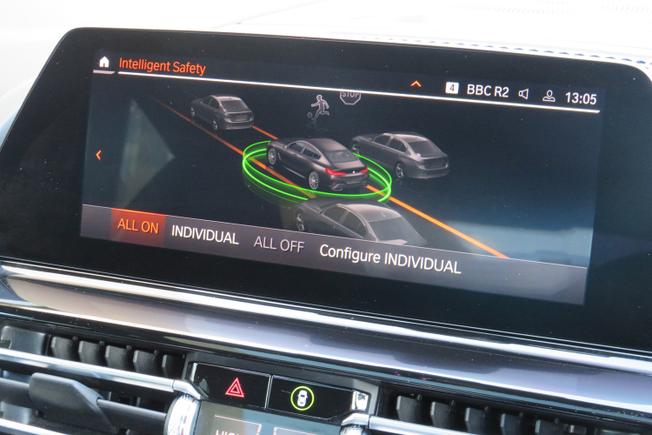 BMW 8 Series Photo 26