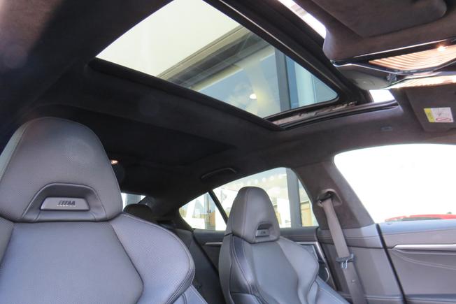 BMW 8 Series Photo 34