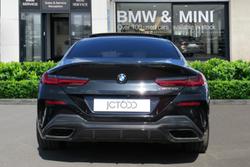 BMW 8 Series Photo 5