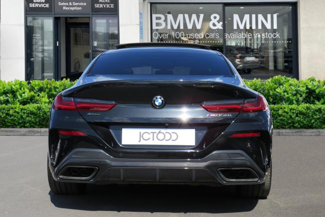 BMW 8 Series Photo 5