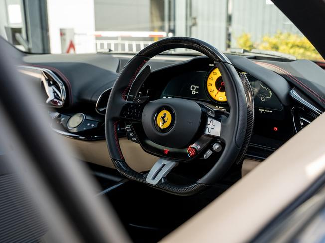 FERRARI Purosangue Photo 18