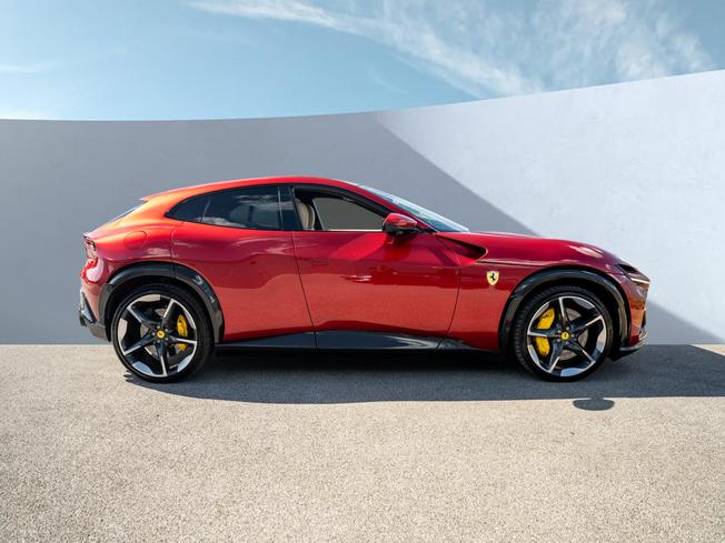 FERRARI Purosangue Photo 5