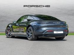 PORSCHE Taycan Photo 2