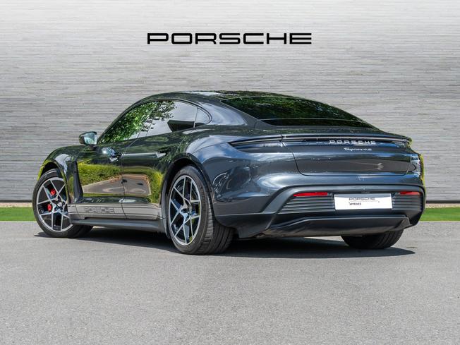 PORSCHE Taycan Photo 2