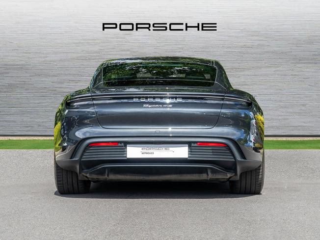 PORSCHE Taycan Photo 7