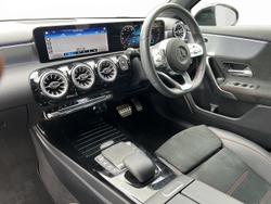 MERCEDES-BENZ A Class Photo 3