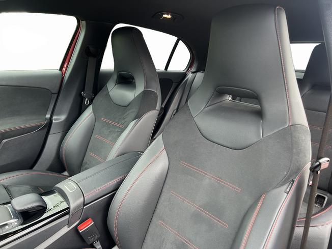 MERCEDES-BENZ A Class Photo 41