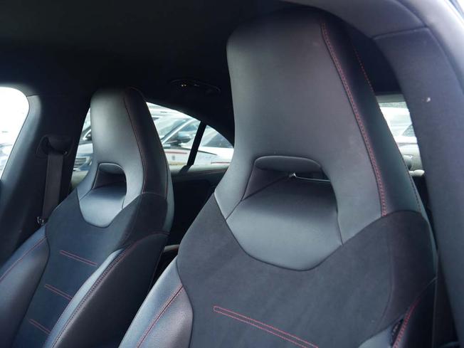 MERCEDES-BENZ CLA Class Photo 45