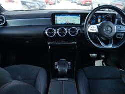 MERCEDES-BENZ CLA Class Photo 5