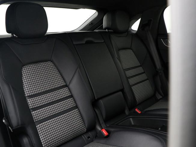 PORSCHE Cayenne Photo 18