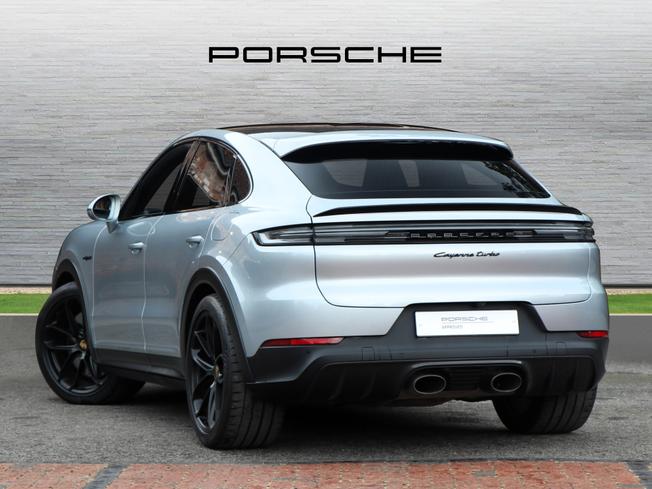 PORSCHE Cayenne Photo 2