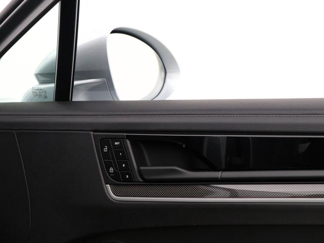 PORSCHE Cayenne Photo 26