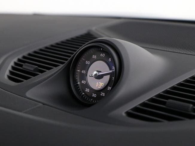 PORSCHE Cayenne Photo 32