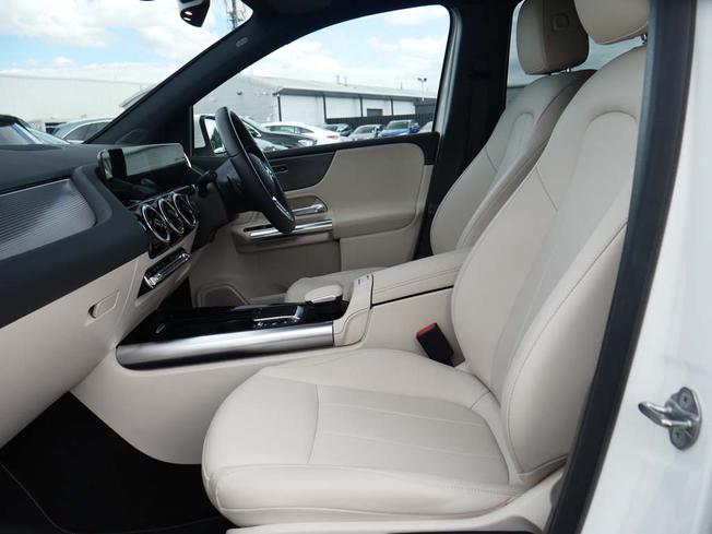 Mercedes-Benz B Class Photo 48