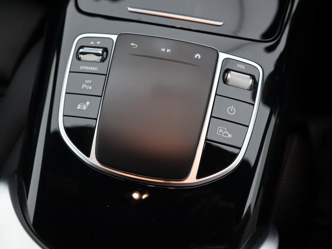 Mercedes-Benz Eqc Photo 27