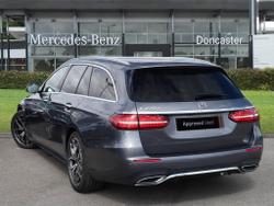 MERCEDES-BENZ E Class Photo 2