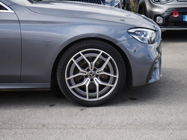 MERCEDES-BENZ E Class Photo 6