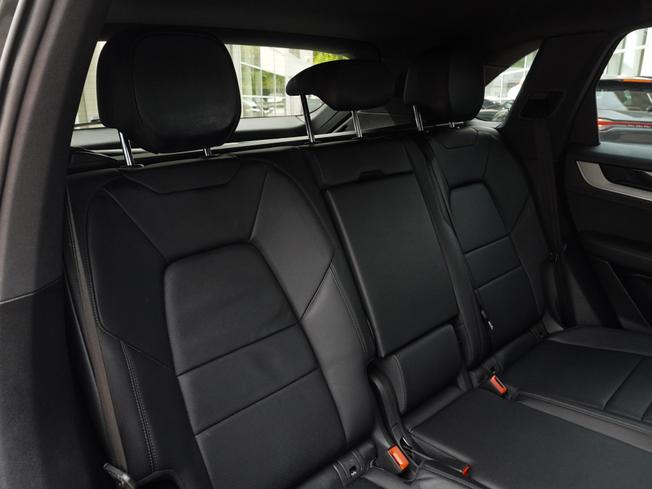 PORSCHE Cayenne Photo 11