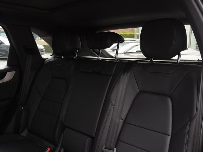 PORSCHE Cayenne Photo 12