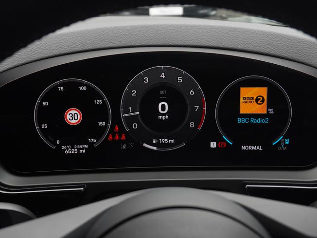 PORSCHE Cayenne Photo 17