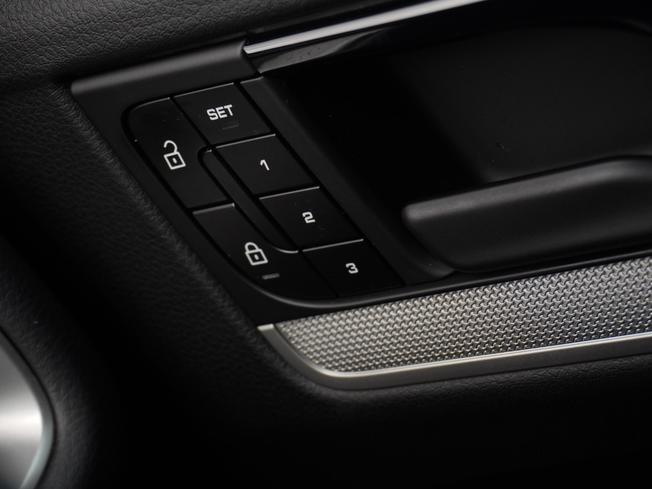 PORSCHE Cayenne Photo 23