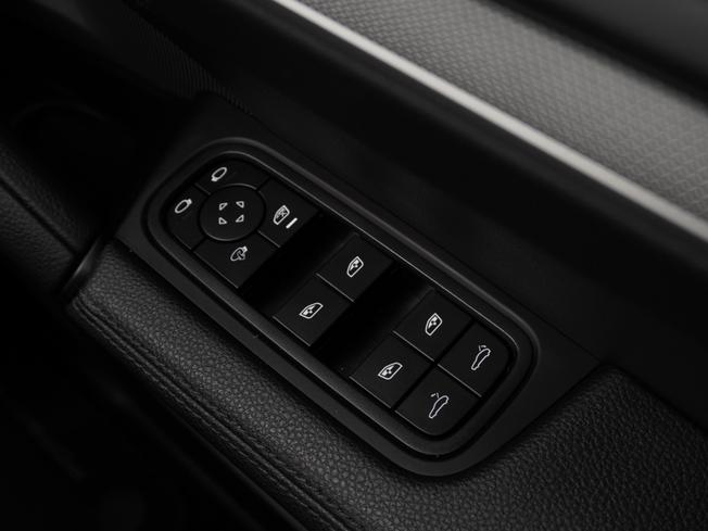 PORSCHE Cayenne Photo 24