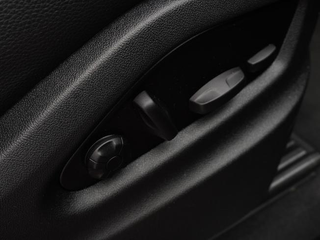 PORSCHE Cayenne Photo 25