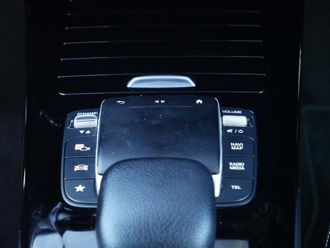 MERCEDES-BENZ Cla Class Photo 47