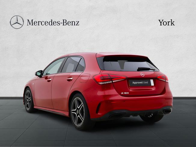 MERCEDES-BENZ A Class Photo 2