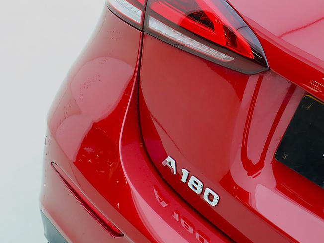 MERCEDES-BENZ A Class Photo 24